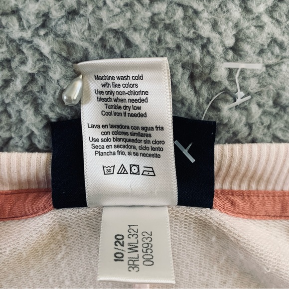 Reebok Top‎ Women's Long Sleeve Active T-Shirt Orange Size XL - Picture 8 of 12